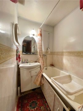 3-к квартира, 3/5 эт., 63м²