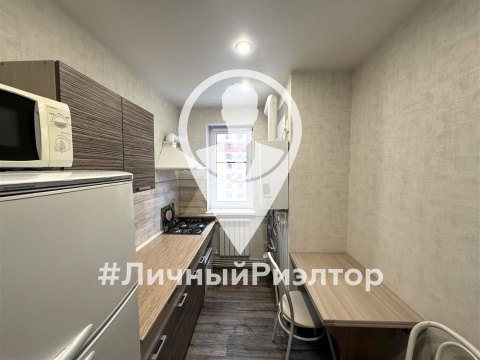 1-к квартира, 12/18 эт., 40м²