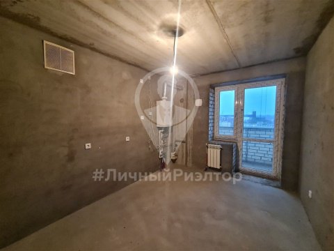 2-к квартира, 9/10 эт., 60м²