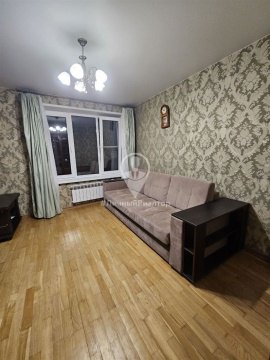 3-к квартира, 6/9 эт., 60м²