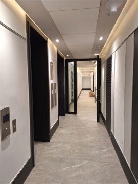 3-к квартира, 30/30 эт., 130м²